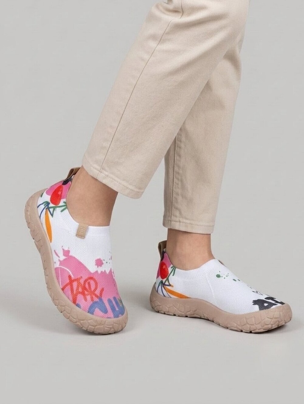 Colorful Graffiti Knit Barefoot Shoes Slip On Sneakers EU 38 (US 7.5-8) NWT!